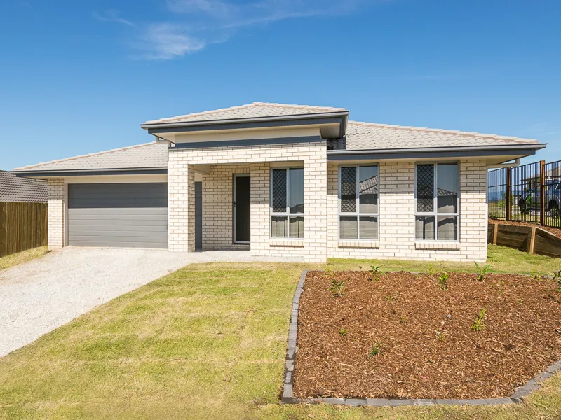 MASSIVE FAMILY HOME! 