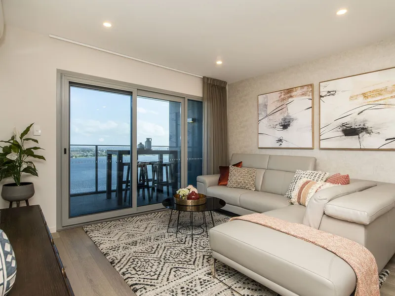RIVER VIEWS FROM THE 16TH FLOOR (UNFURNISHED APARTMENT)!