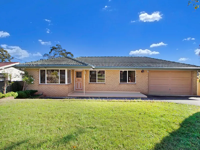 ROXBOROUGH PARK LIVING