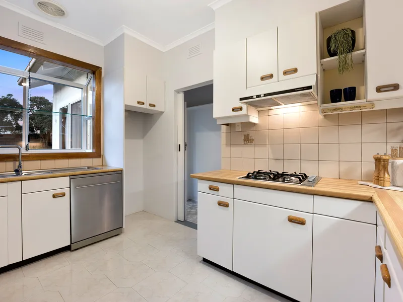 LOVELY THREE BEDROOM HOME IN GREAT LOCATION