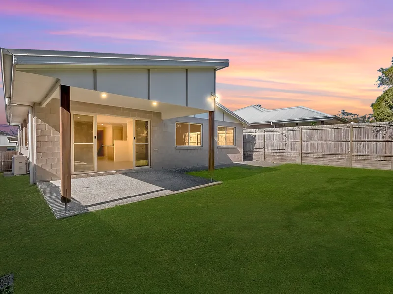 Vacant modern family home that is sure to impress!