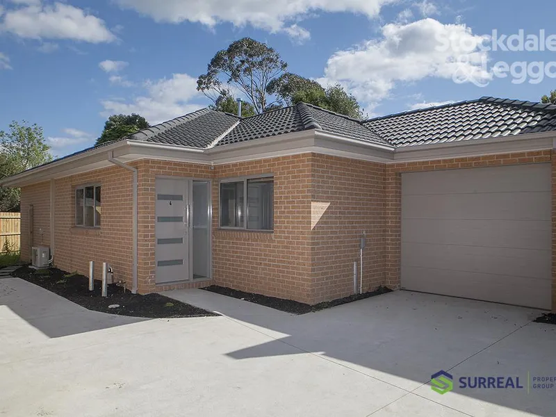 Unit in fabulous location. Available 21/09/2024