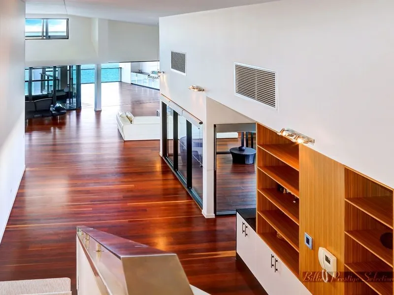 DREAM TWO-LEVEL PENTHOUSE ON ABSOLUTE WATERFRONT AT 