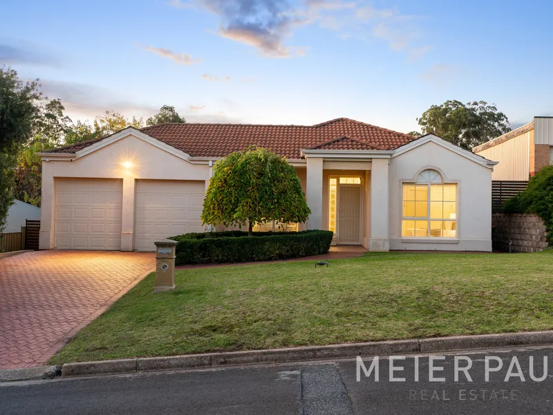 Stylish 4 bedroom family home - an entertainer delight!