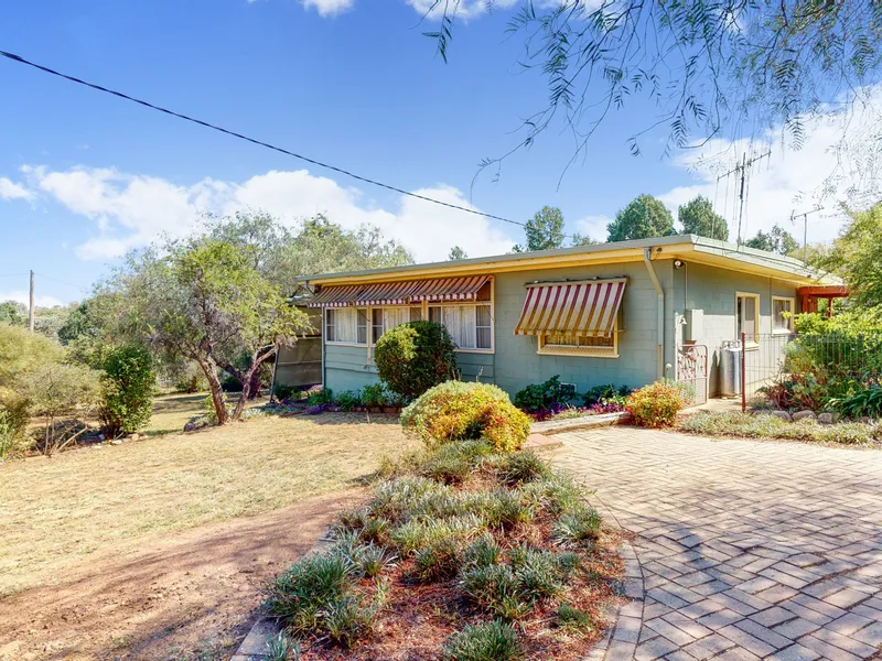 Charming Geurie Home