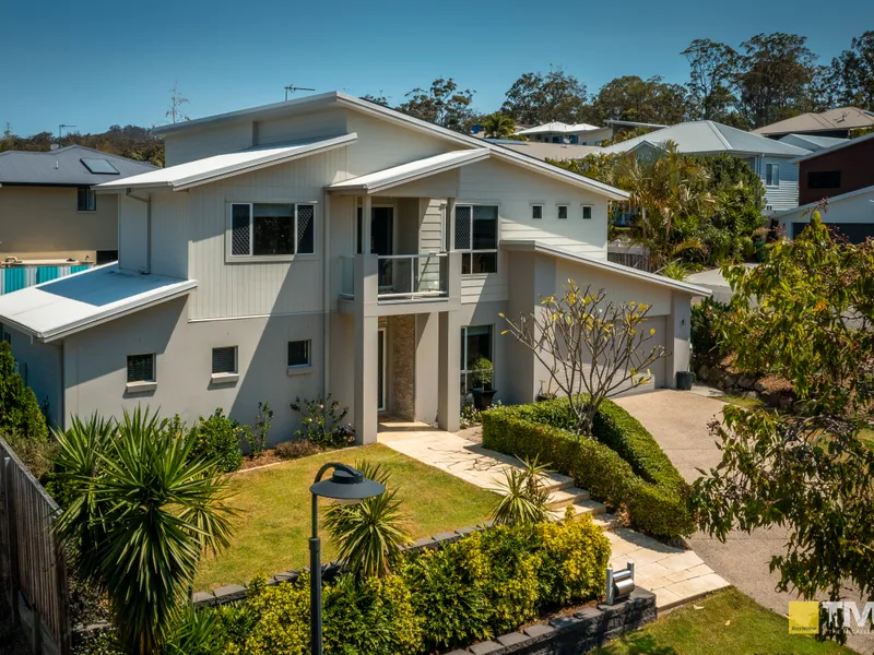 Grand 5 Bedroom Double-Storey Home - A Perfect Family Sanctuary