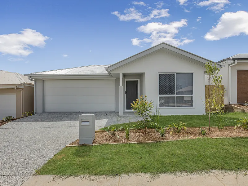 PRIVATE, EASY-CARE LIFESTYLE