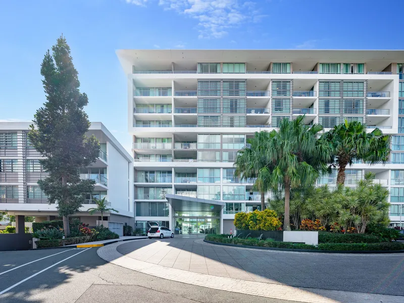 Resort Style Apartment Living