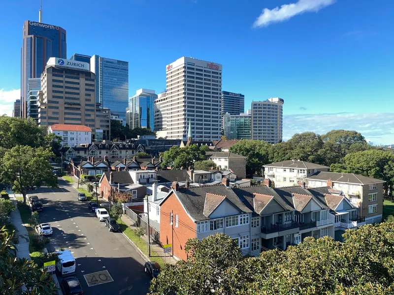 ONE BEDROOM APARTMENT