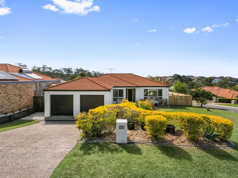 SPACIOUS FAMILY HOME IN A PREMIUM ESTATE