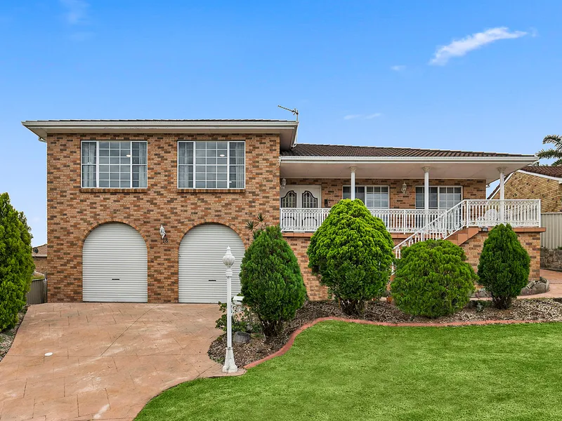 Ultra-spacious family home