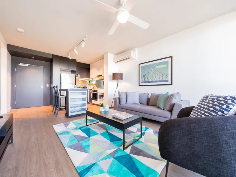 2 Bedrooms Unit on Ground Level with Own Courtyard