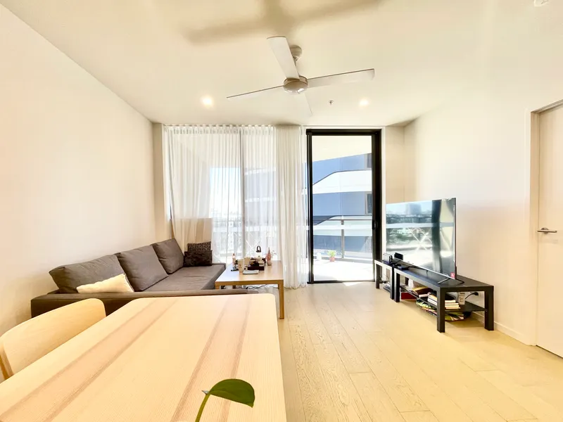 WEST VILLAGE-- Latest 1 Bed with Study