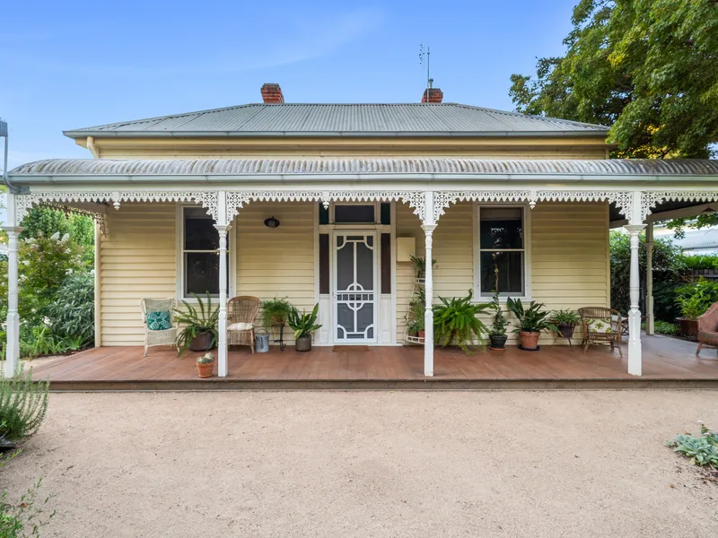 The best of Benalla in beautiful Benson Street