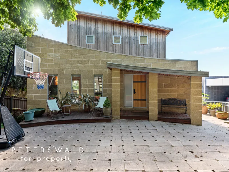Hidden gem - luxury and energy efficiency on the city fringe