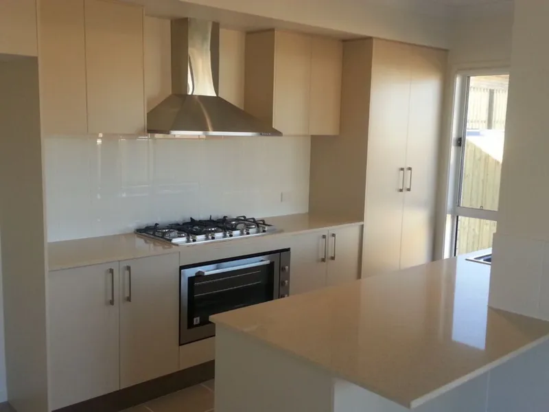 Contemporary Four Bedroom with Study Home in Brilliant Location - Air Conditioning - Coomera