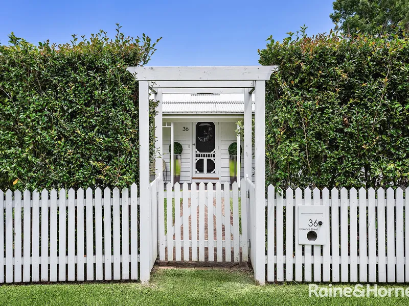 Elegant Coastal Comfort in the Heart of Berry