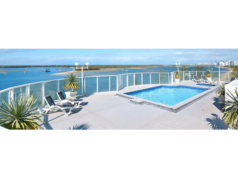 Waterfront apartment in the Atrium Resort on the Broadwater !!! 2 bed, 2 bath, 1 car $720,000+