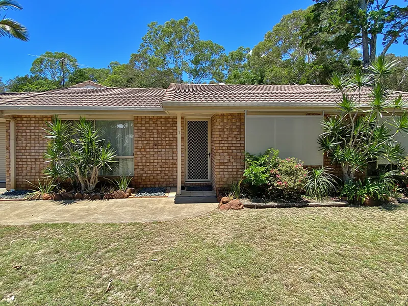 Perfectly Situated and Low Maintenance