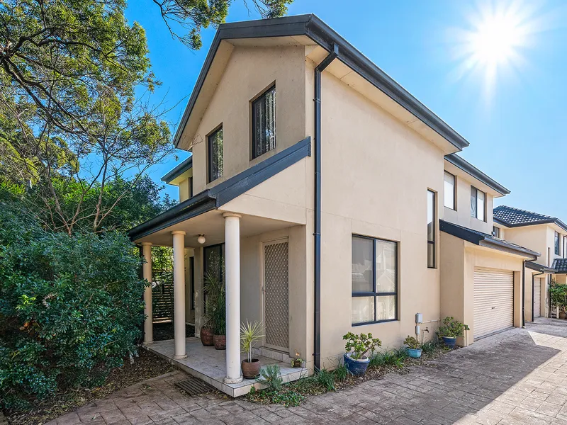 Free Standing Townhouse