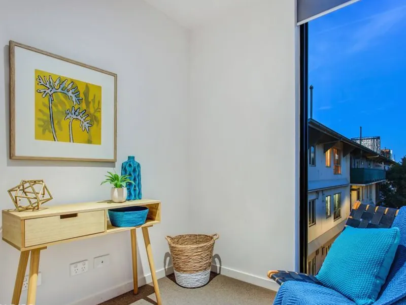 PREMIUM TRUE SOUTH MELBOURNE LOCATION