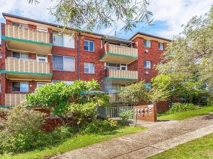 $335 P/W North East Aspect 