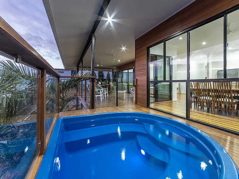 Absolute Waterfront Living 