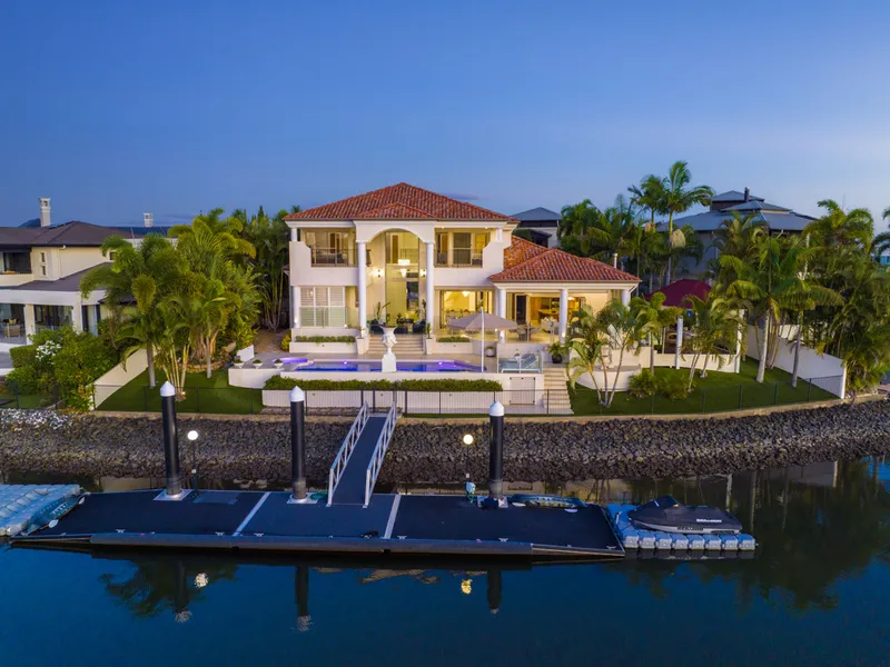North facing waterfront masterpiece