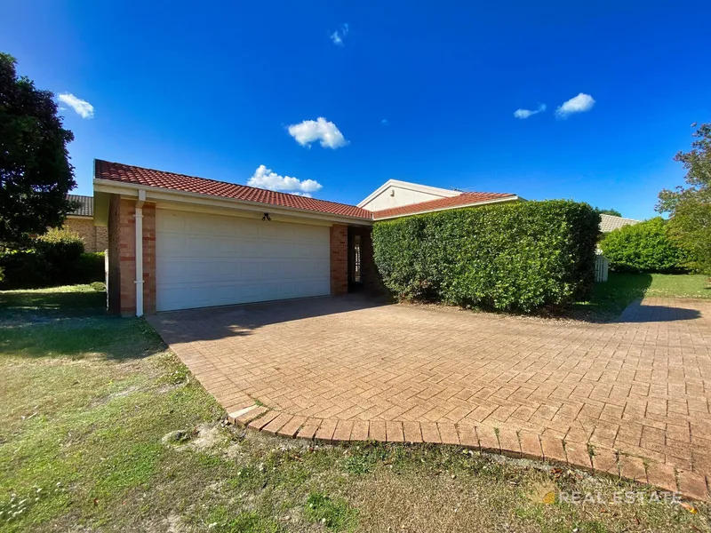 Beautifully Presented 3 Bedroom Home