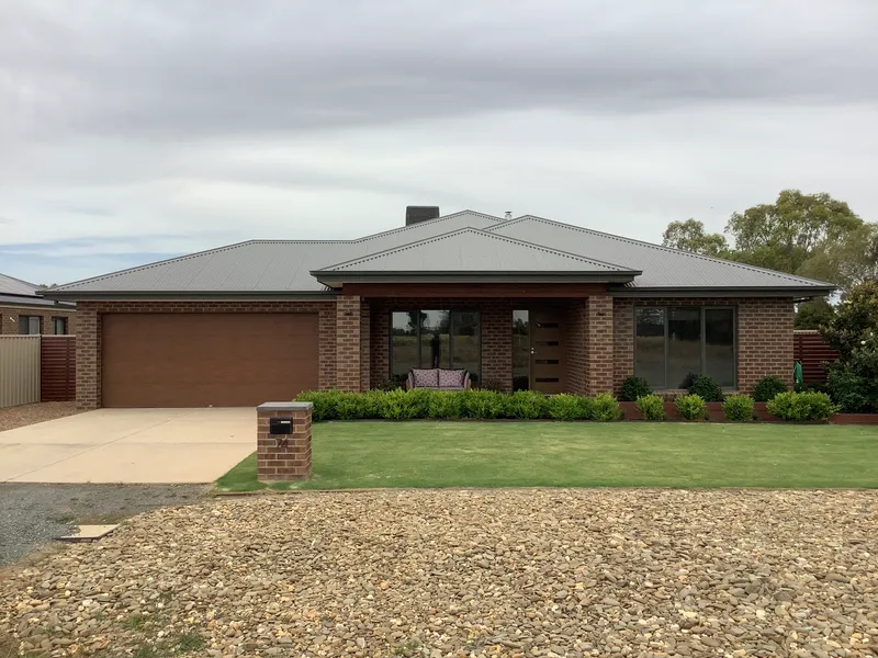 “ LIKE BRAND NEW “  