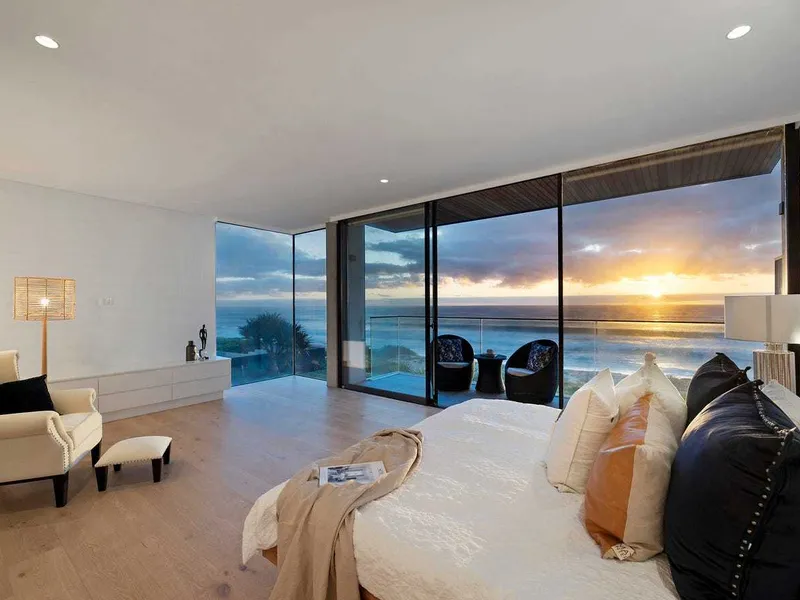 Luxury Beachfront home