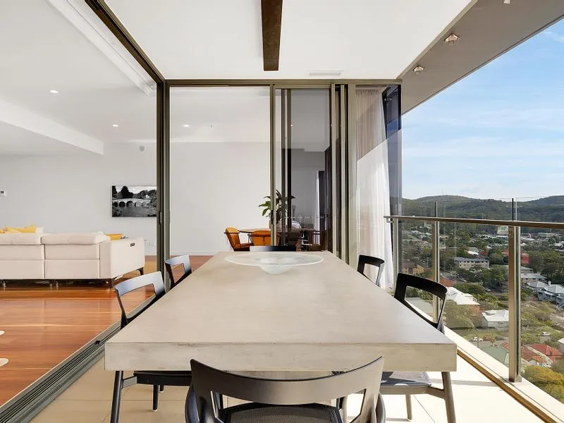 Luxury Penthouse in Toowong with River and City views!     Inspection by appointment only.