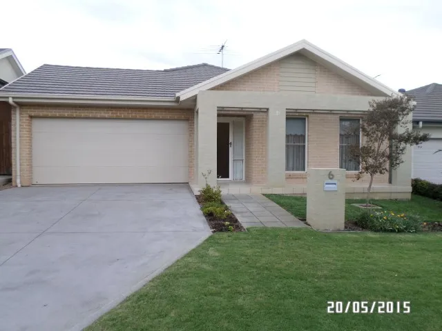 Neat and Tidy Home In Macarthur Gradens Estate -
