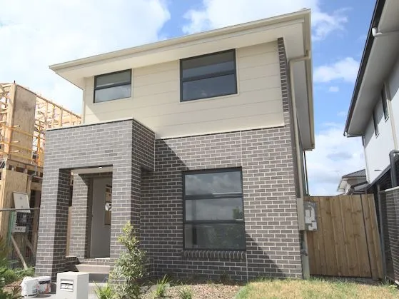 Brand New 4 Bedroom House for LEASE - PARK VIEW