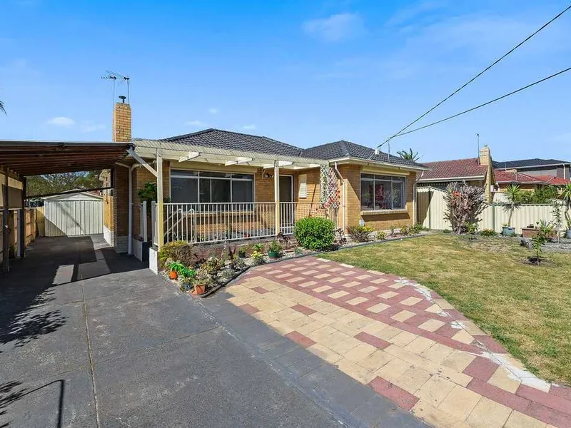 Perfect Family Home or Savvy Investment with Excellent Rentability