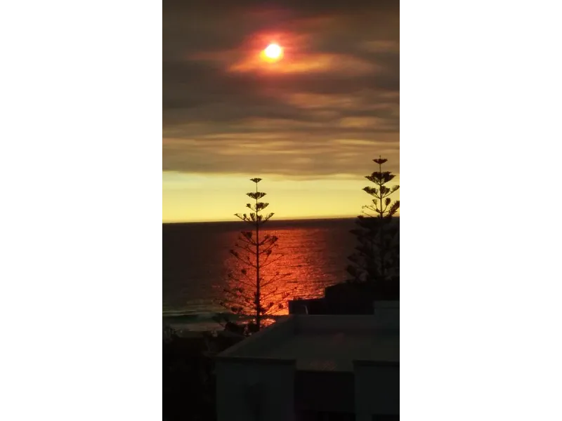 OCEAN SIDE LIVING, VIEWS FOREVER,  Cafe Strip at your doorstep    Viewing by Appointment