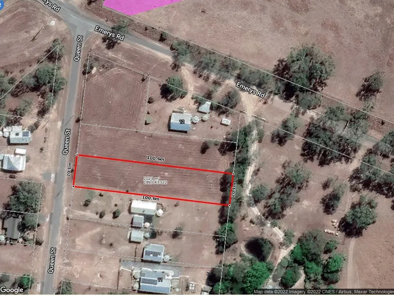 1/2 ACRE BLOCK IN FLOOD FREE PART OF TOWN