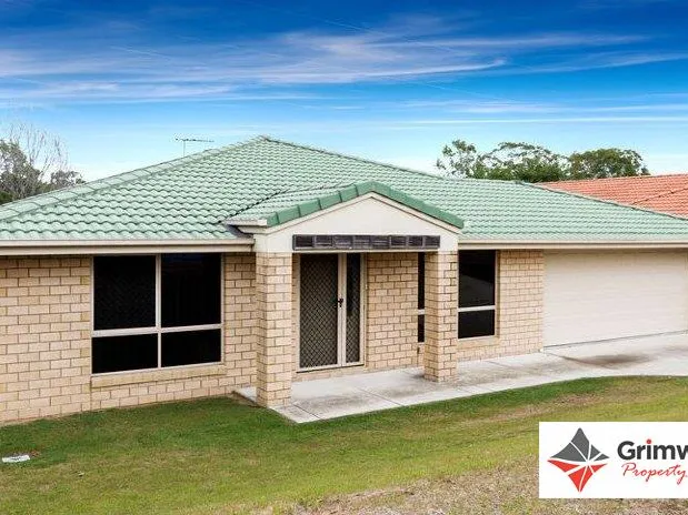 HUUUUGE FAMILY HOME!!