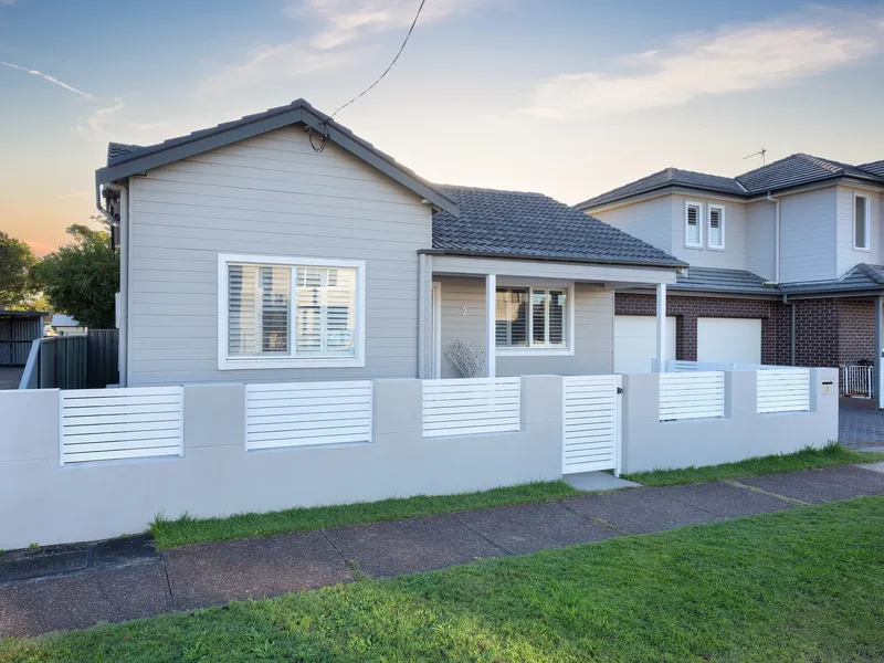Effortlessly Modern, a Stylish and Low Maintenance Home