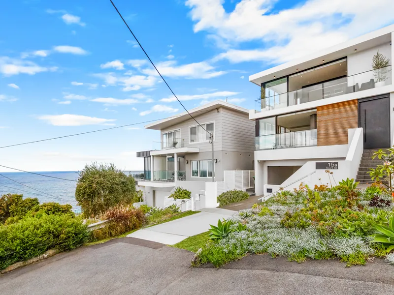 Sublime 4-Bedroom Seaside Sanctuary In Iconic Sydney Cliffside Location