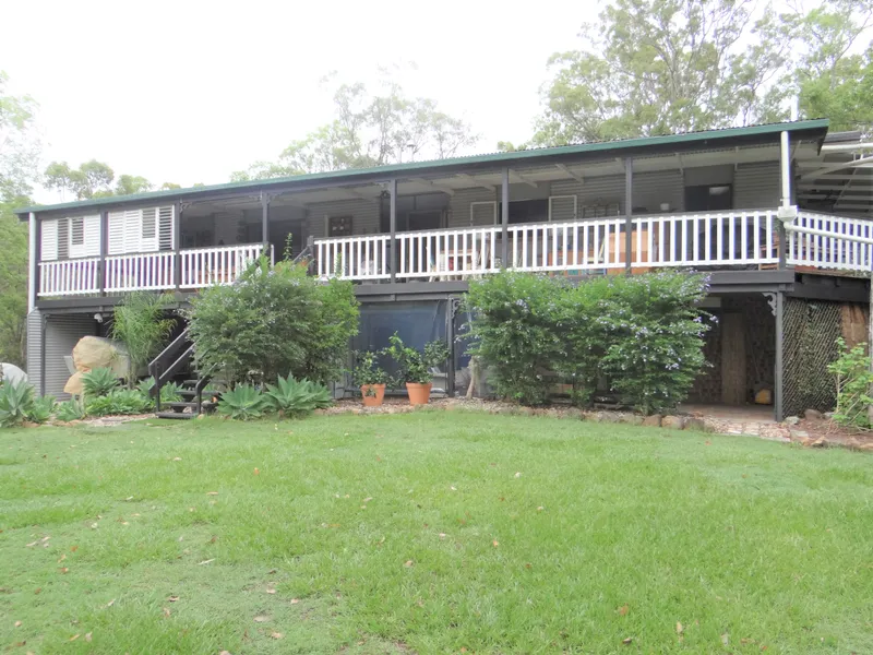 Rural Escape Tri-Living