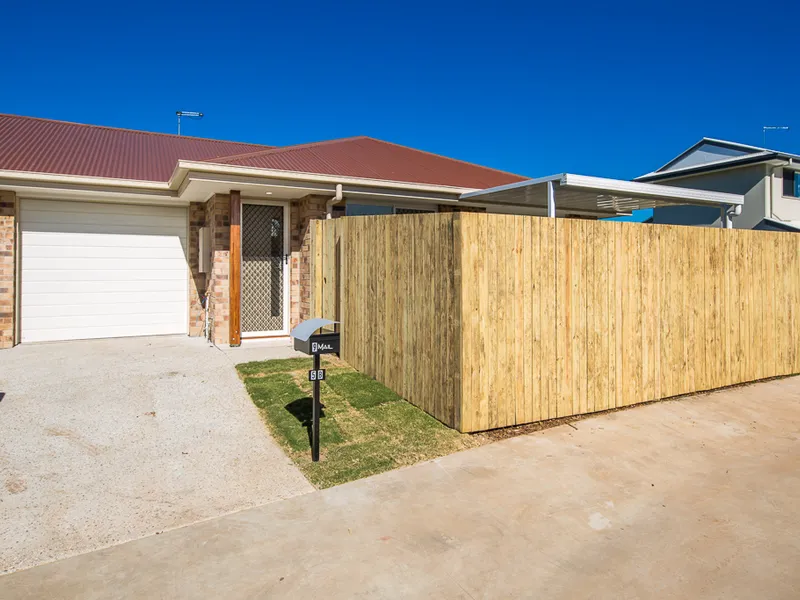 Modern Low Maintenance Townhouse in Perfect Location