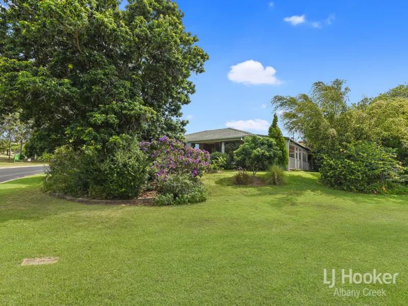 TRANQUIL AND PRIVATE OVERLOOKING PARKLAND, PLUS CENTRAL ATRIUM