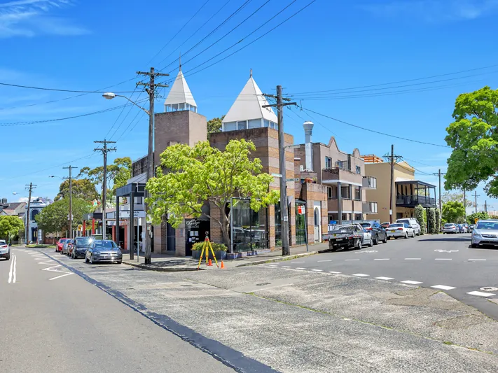 Furnished Balmain Studio 