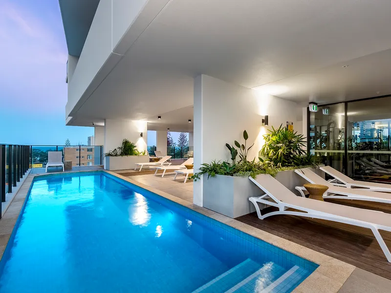 KOKO Broadbeach - Ocean side living