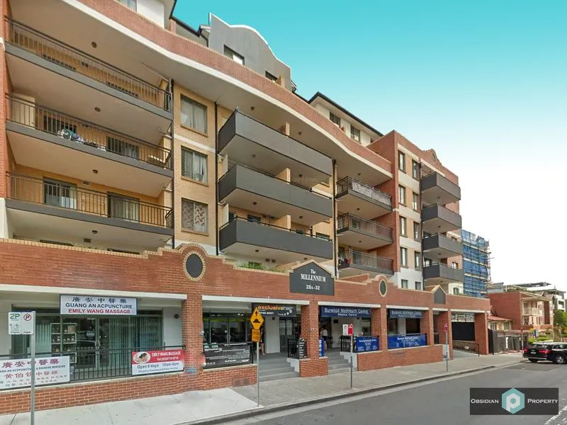 2 Bedroom Apartment with Timber Floors in the Heart of Burwood