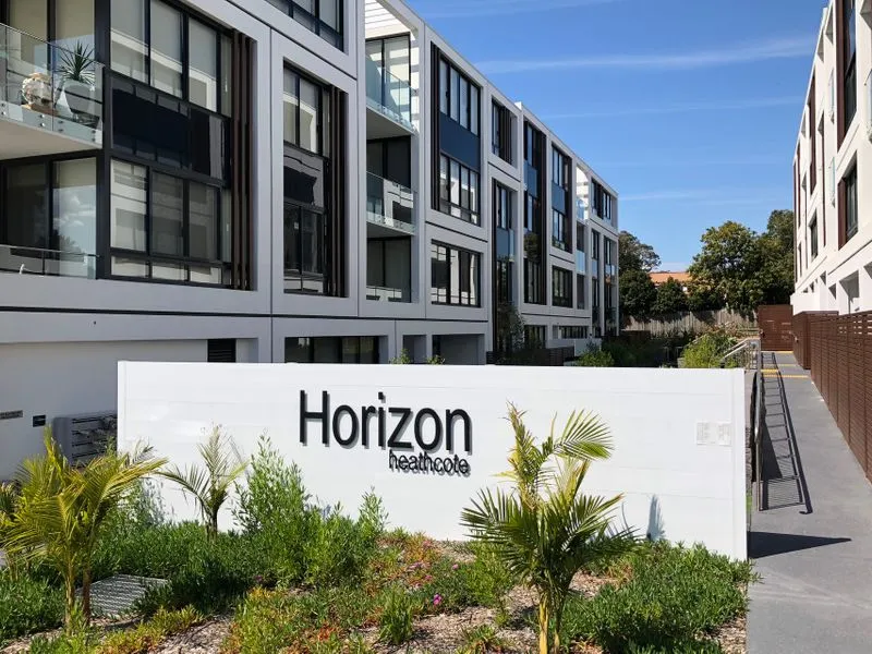 GROUND FLOOR VILLA STYLE APARTMENT