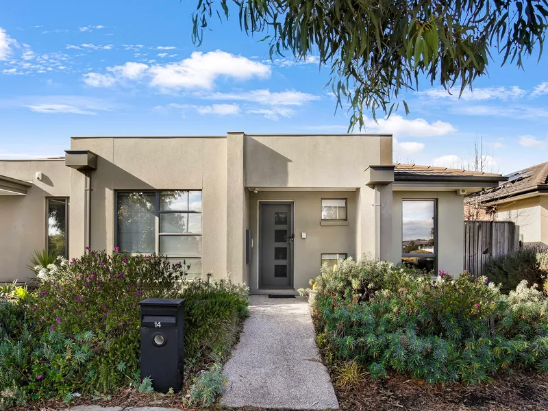 Executive Comfort In A Prized Estate