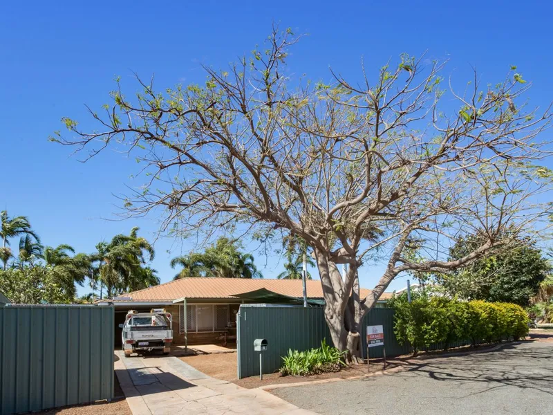 TROPICAL OASIS IN BULGARRA!