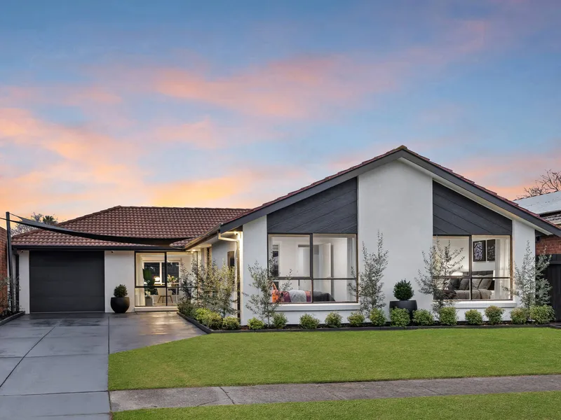 High-Tech Living & a Stylish Life!